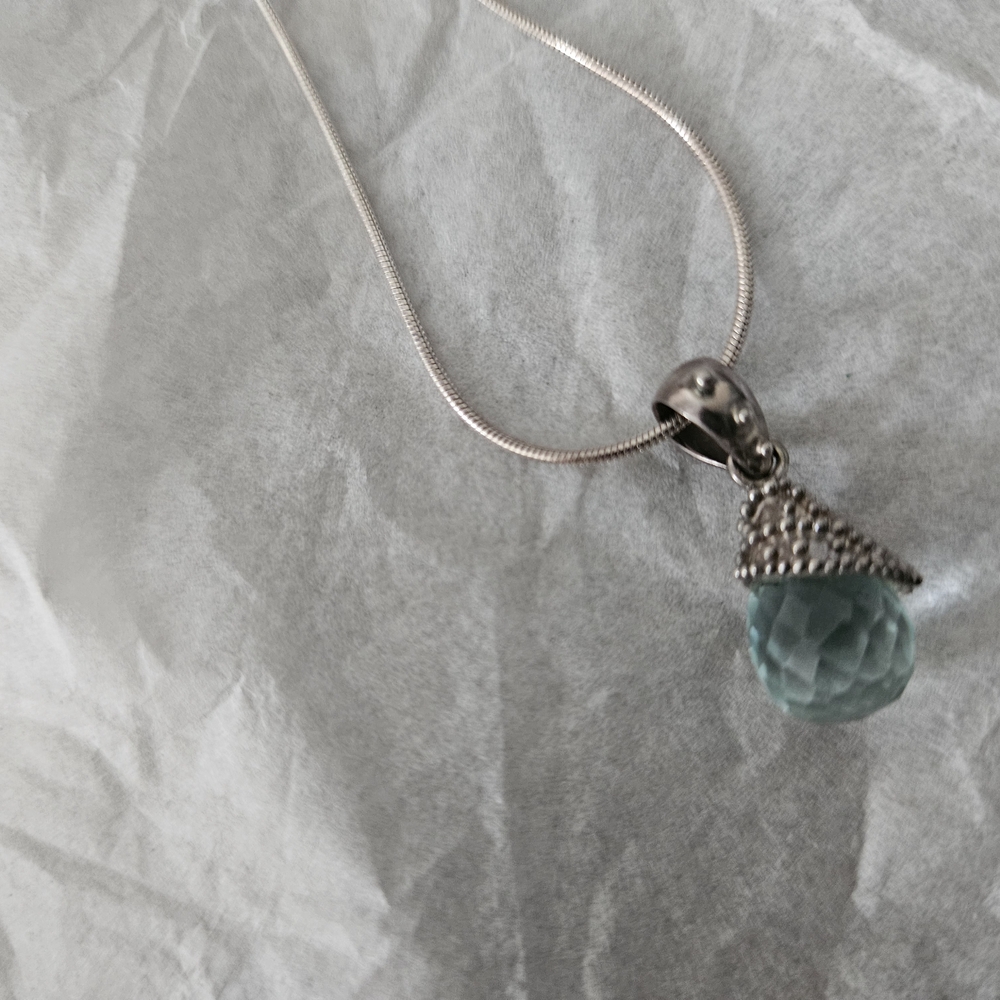 Elegant Silver and Blue Genuine Gemstone 16" Necklace with Teardrop Pendant 92.5